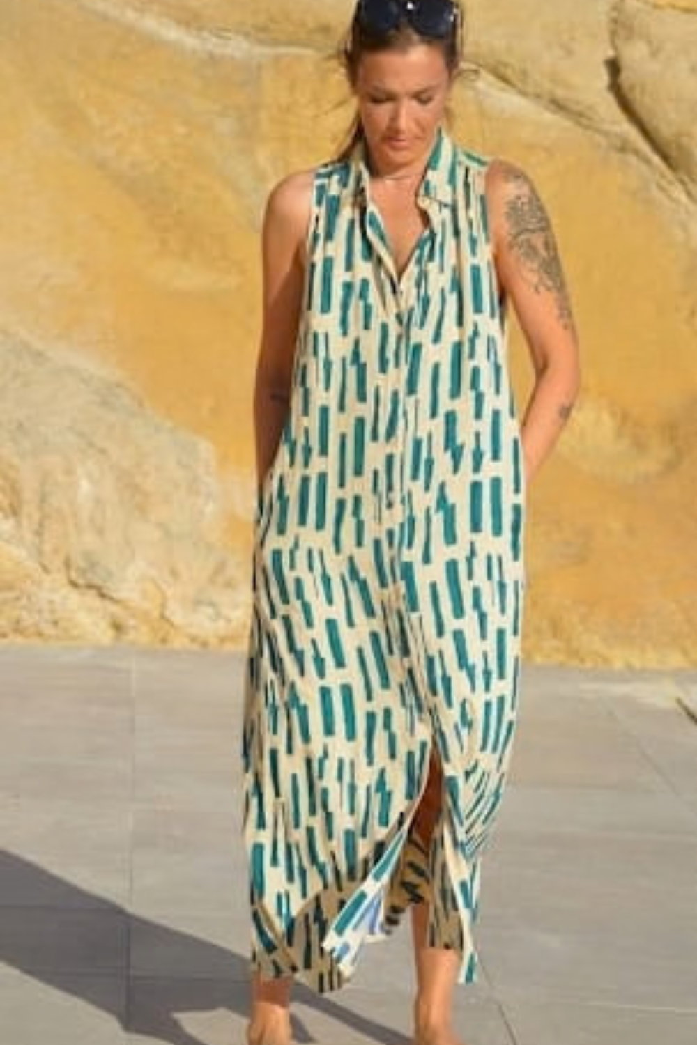 CAMISERO BACK HOLE PRINT