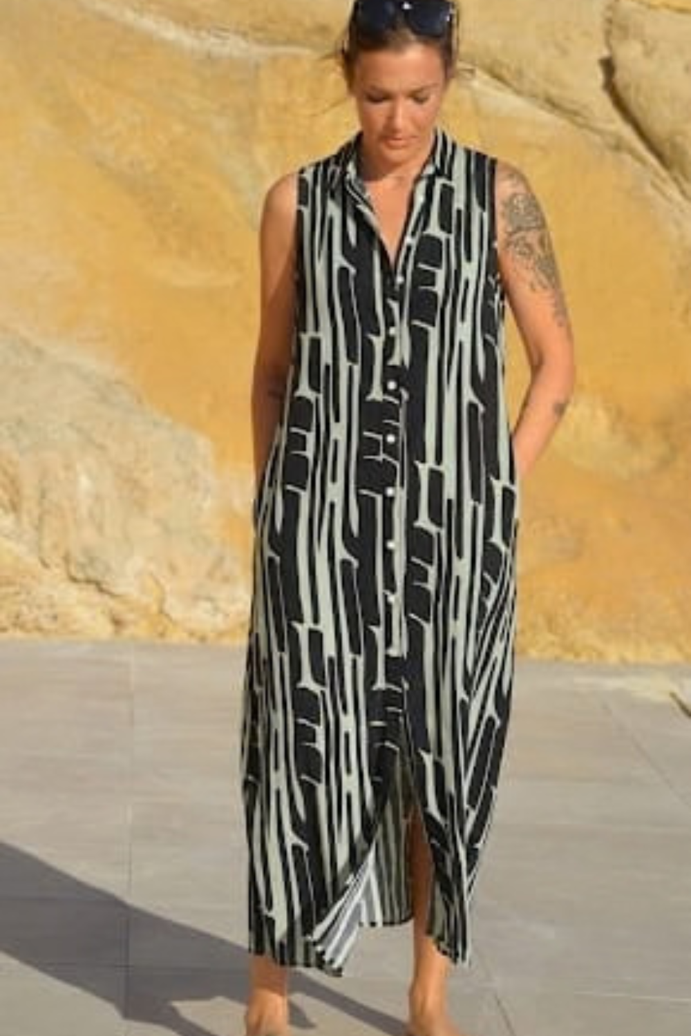 CAMISERO BACK HOLE PRINT