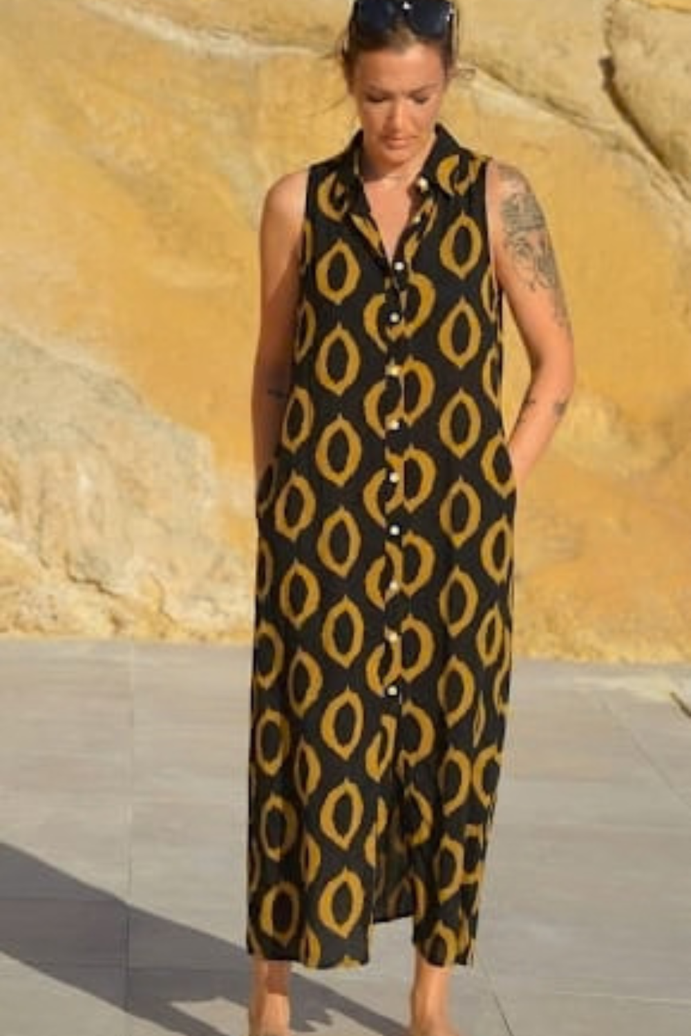 CAMISERO BACK HOLE PRINT