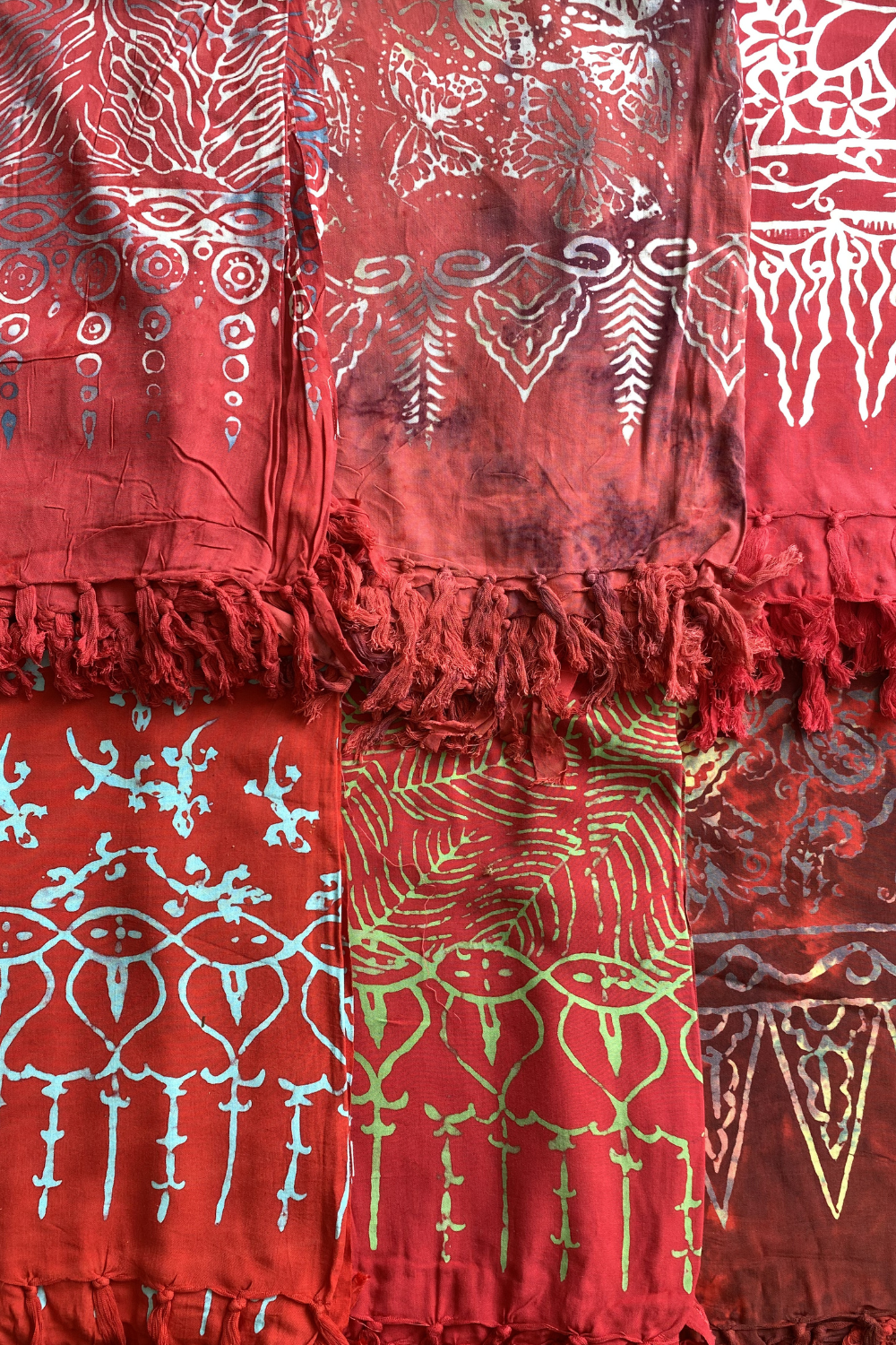 PAREO BATIK BALI - ROJO